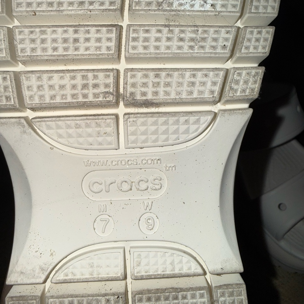 Crocs Mega Crush Sandal in White - Picture 4 of 4